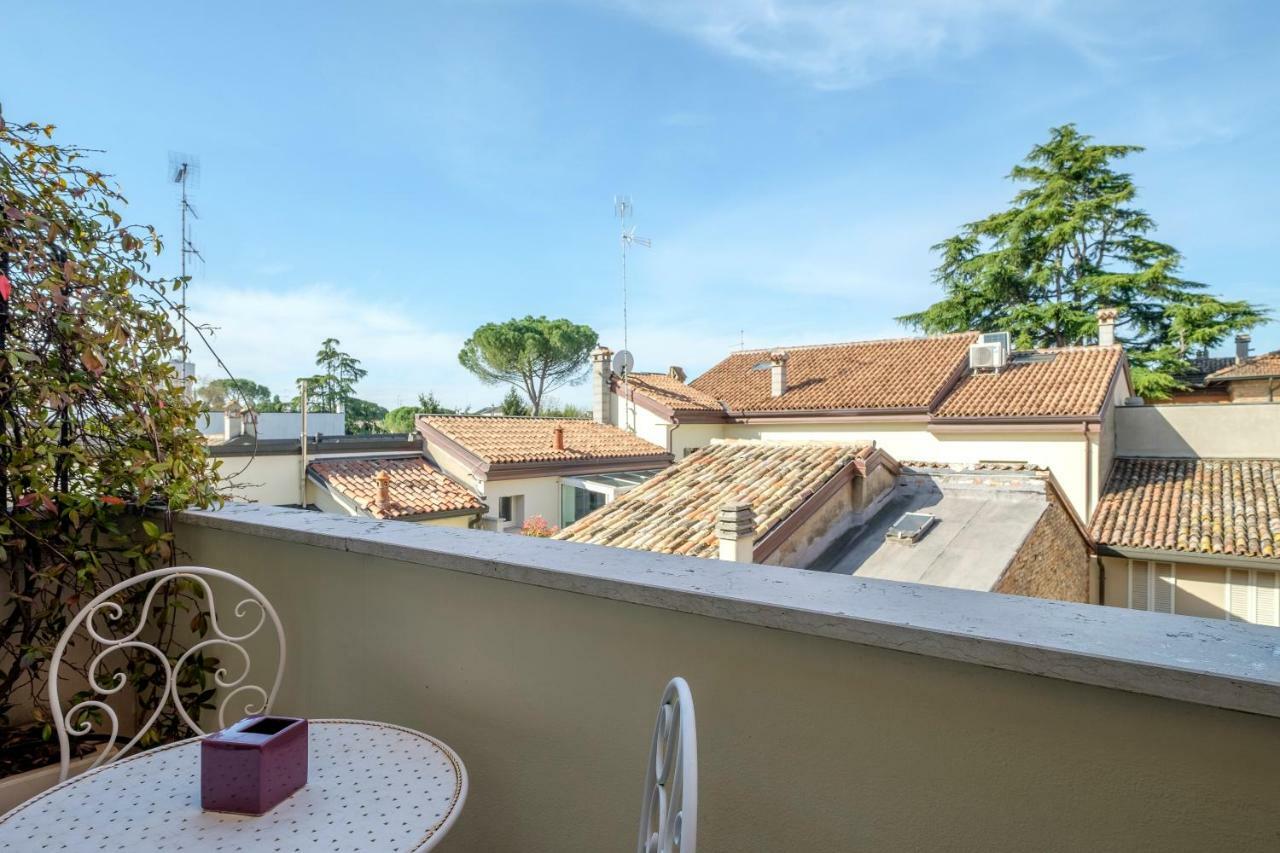 Penthouse In The City Centre Ravenna Exterior foto